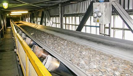 गर्त बेल्ट कन्वेयर का उत्पाद अवलोकन और कन्वेयर बेल्ट का चयन